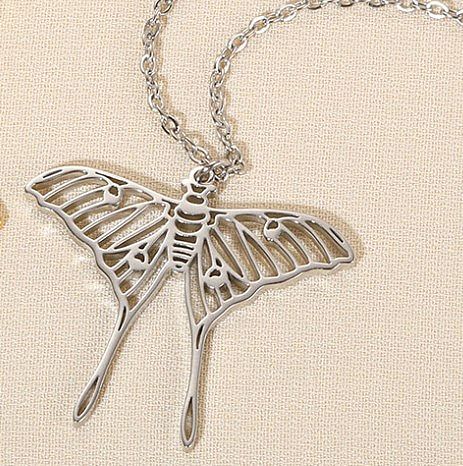 Collier pendentif œil du diable en forme de cœur et papillon, Style Simple, plaqué en acier inoxydable, ajouré