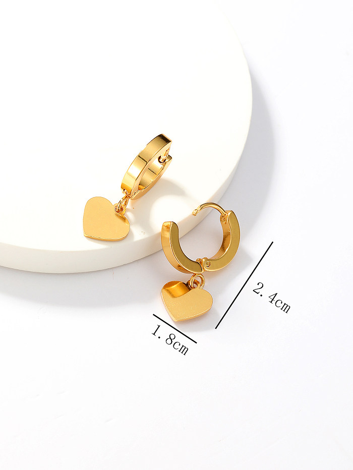 1 par elegante estilo simples formato de coração chapeamento de aço inoxidável brincos banhados a ouro 18K