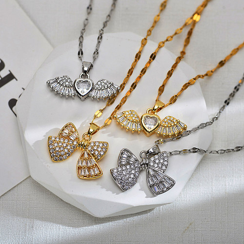 Halskette mit Anhänger „Sweet Wings Bow Knot“ aus Edelstahl mit Kupfereinlage und Zirkon