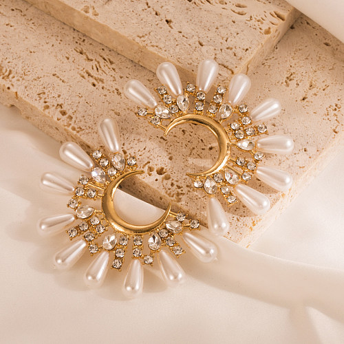 Pendientes con forma de C de acero inoxidable con incrustaciones de perlas y circonitas a la moda, 1 par