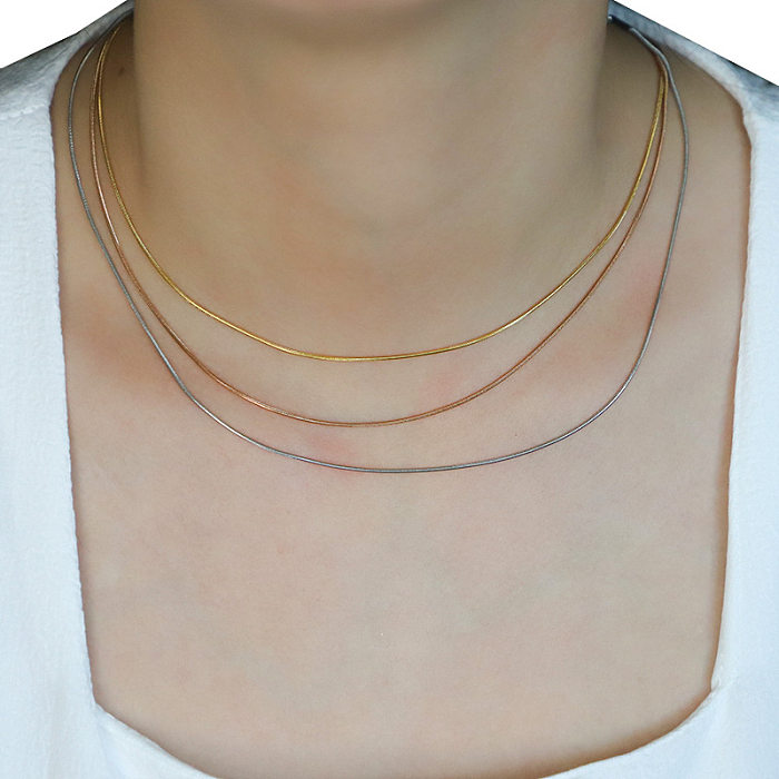 Modische, einfarbige Halskette mit Edelstahlbeschichtung, 1 Stück