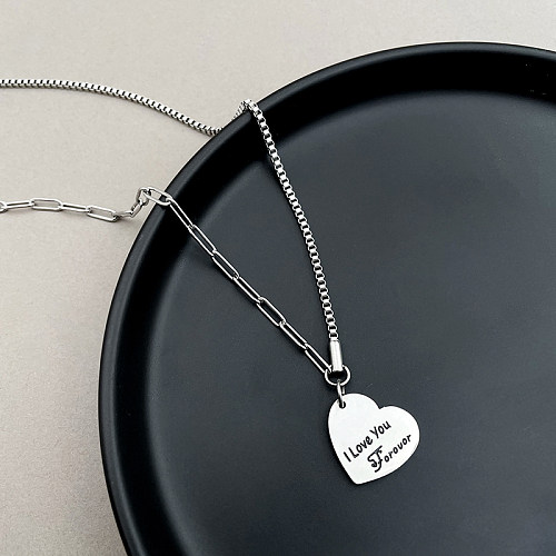 Casual Simple Style Heart Shape Stainless Steel  Pendant Necklace In Bulk