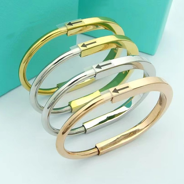 Wholesale IG Style Oval Solid Color Stainless Steel Buckle Plating 18K Gold Plated Bangle