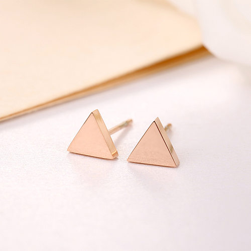 1 paire de clous d'oreilles en acier inoxydable plaqué or Rose, Style Simple, placage triangulaire