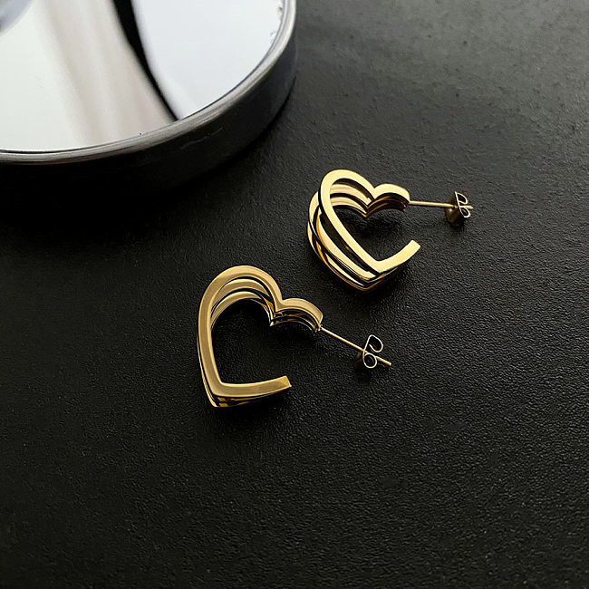 1 par casual estilo simples formato de coração polimento chapeamento de aço inoxidável 18K brincos banhados a ouro