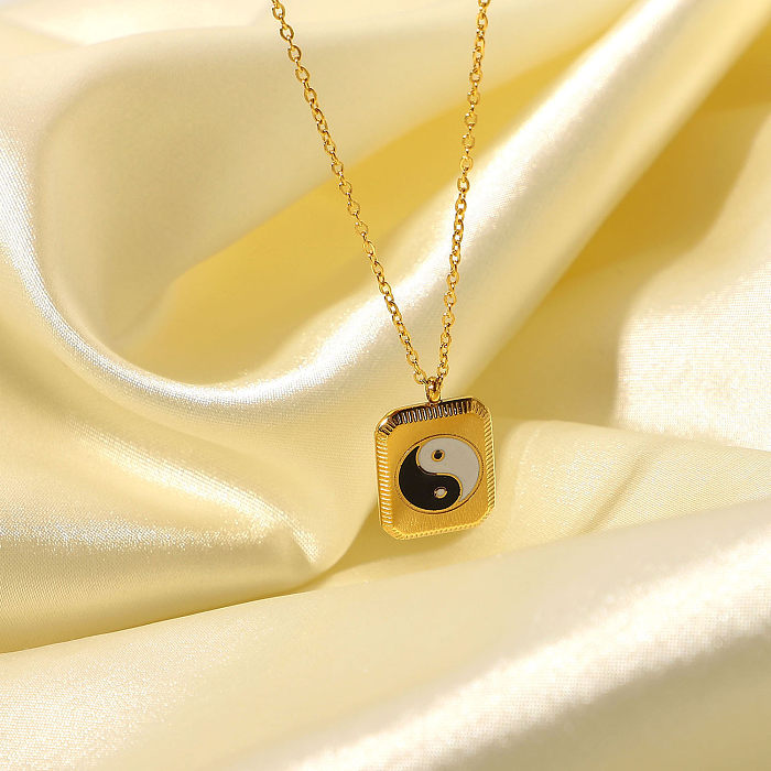 Collier avec pendentif carré Yin Yang en acier inoxydable plaqué or 18 carats, noir et blanc, bijoux à la mode
