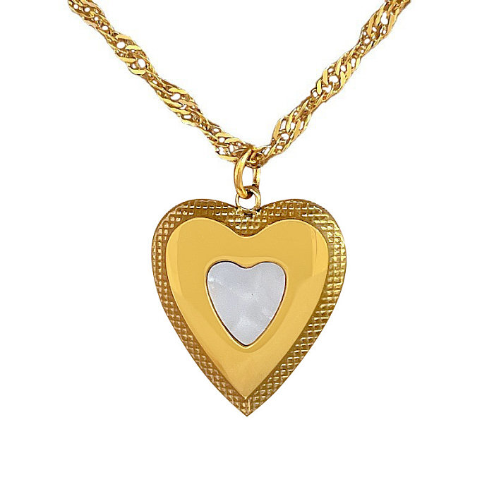 Elegant Luxurious Heart Shape Shell Stainless Steel Shell Pendant Necklace In Bulk