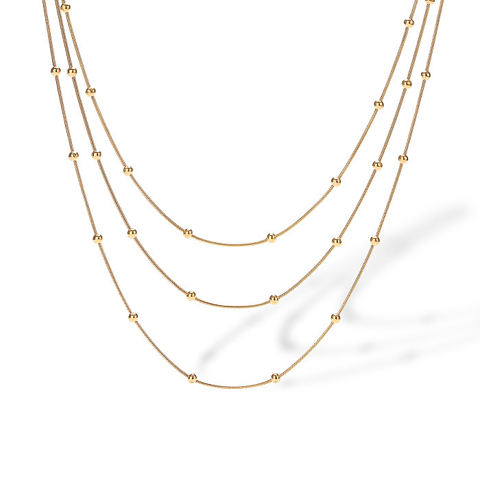 Collar con colgante chapado en oro de 18 quilates con incrustaciones de perlas de acero inoxidable cuadrado de estilo simple informal