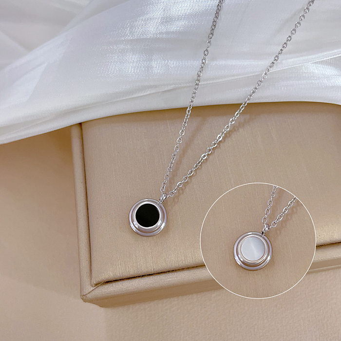 Simple Style Round Shell Stainless Steel Shell Pendant Necklace In Bulk