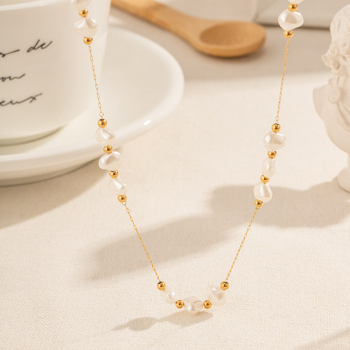 IG Style Elegante runde Halskette aus Edelstahl mit Perlenbeschichtung und 18-Karat-Vergoldung