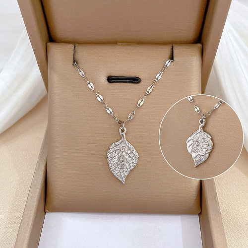 Wholesale Elegant Leaf Stainless Steel Pendant Necklace