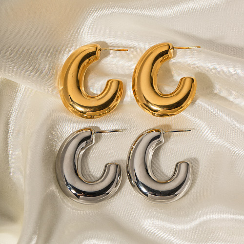 1 paire de clous d'oreilles plaqués or 18 carats en acier inoxydable en forme de C Style INS
