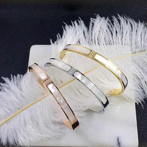 Bracelet plaqué or 18 carats avec incrustation de placage en acier titane de couleur unie de style simple de style IG