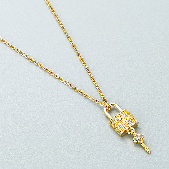 Retro Diamond-studded Stainless Steel Small Lock Key Necklace Wholesale