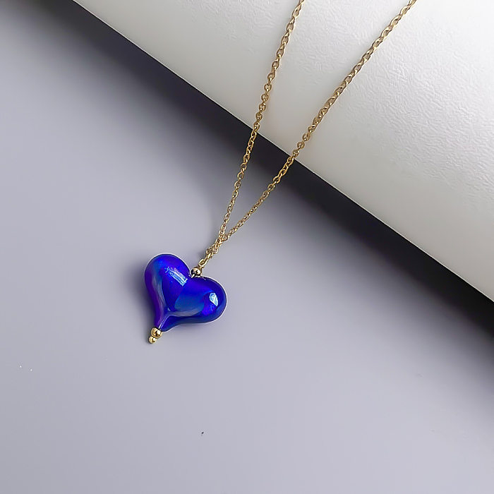 Collier pendentif en chaîne acrylique en acier inoxydable en forme de cœur de style simple