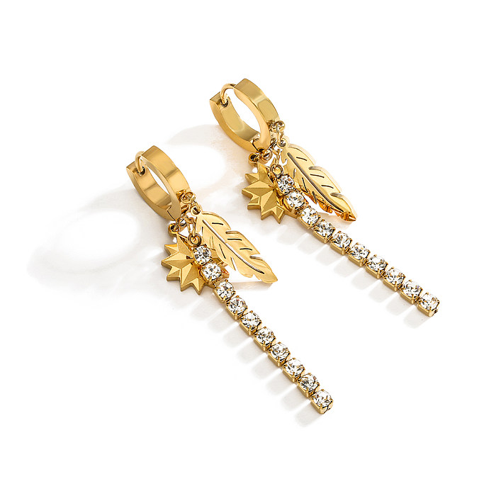 1 Paar künstlerische Feder-Beschichtungs-Inlay-Ohrringe aus Edelstahl mit Zirkon und 18-Karat-Vergoldung