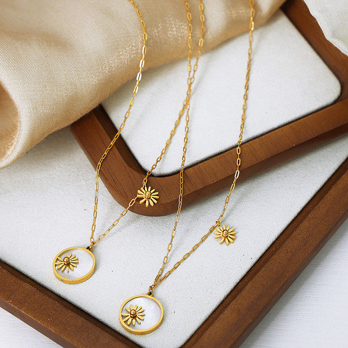 Elegant Pastoral Streetwear Chrysanthemum Stainless Steel Plating 18K Gold Plated Pendant Necklace
