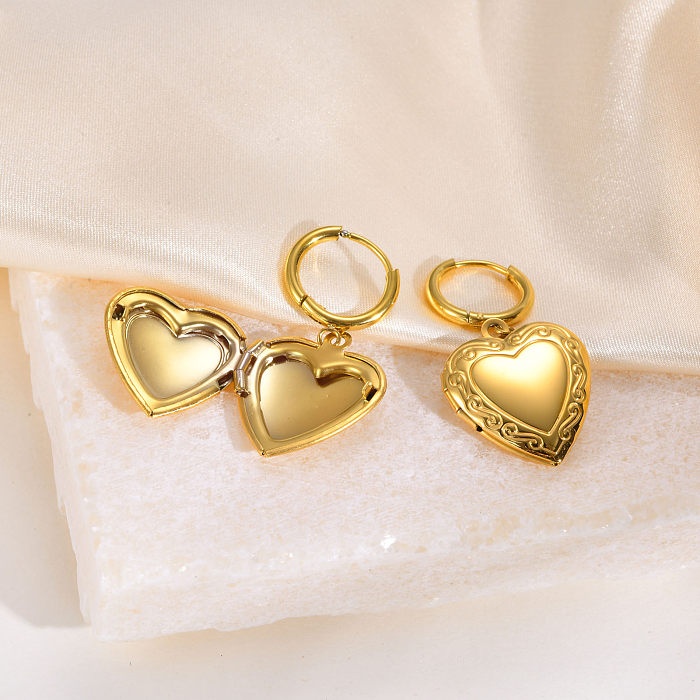 1 par de pendientes colgantes chapados en oro de 18 quilates de acero inoxidable con forma de corazón artístico elegante estilo IG
