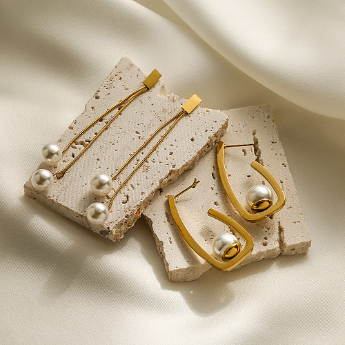 1 par de pendientes chapados en oro de 18 quilates con incrustaciones geométricas de estilo Simple y perlas artificiales de acero inoxidable
