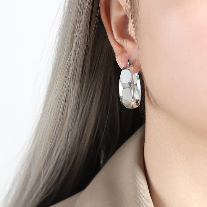1 paire de boucles d'oreilles créoles en acier inoxydable plaqué or 18 carats, style simple et cool, couleur unie
