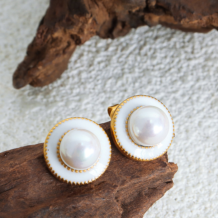 1 paire de clous d'oreilles plaqués or 18 carats, incrustation géométrique de Style Baroque élégant, perles artificielles en acier inoxydable