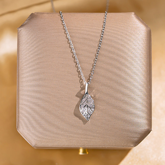 Simple Style Shiny Korean Style Leaf Stainless Steel Plating Inlay Zircon Silver Plated Pendant Necklace