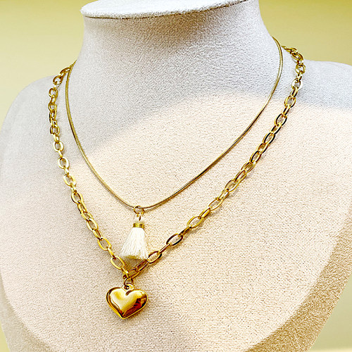 Collar chapado en oro de acero inoxidable con forma de corazón de estilo simple y clásico
