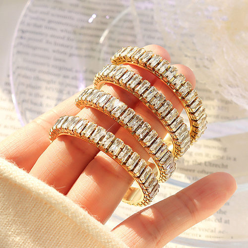 Modische C-förmige Edelstahl-Ohrringe mit künstlichem Diamant, 1 Paar