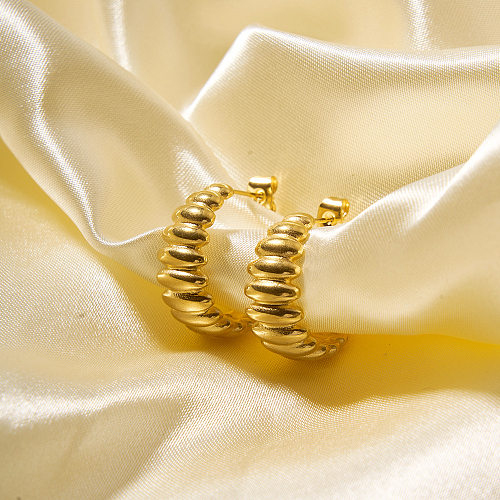 1 Paar vergoldete Commute-Ohrringe aus Edelstahl in C-Form