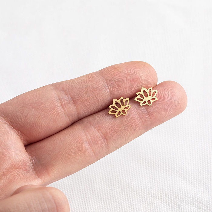 Simple Hollow Flower Earrings Wholesale