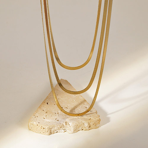 Nuevo Collar de tres capas de acero inoxidable con cadena de serpiente de 18mm chapado en oro de 3 quilates