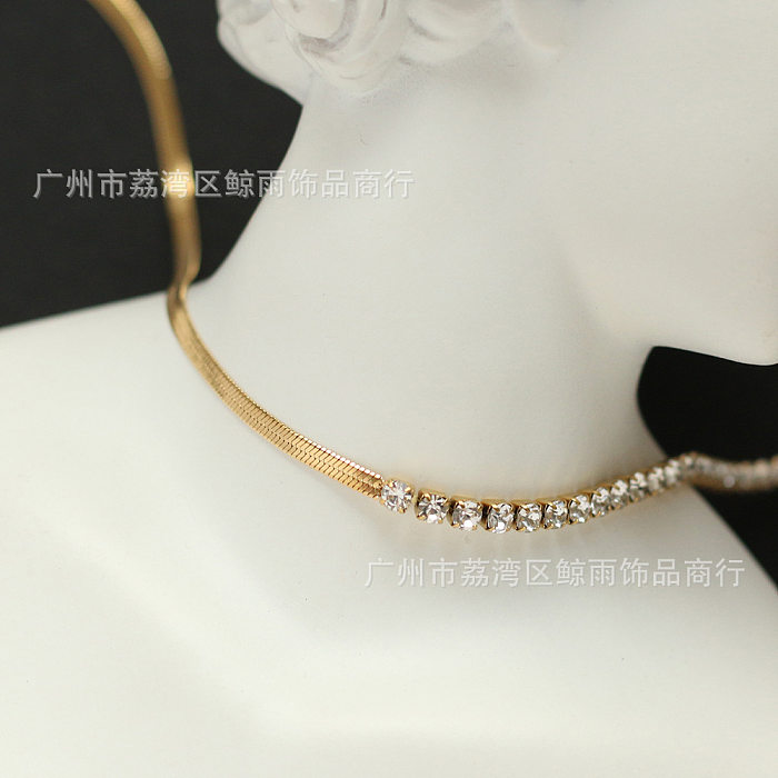 Fashion Geometric Snake Bone Claw Zircon Chain Stainless Steel Necklace