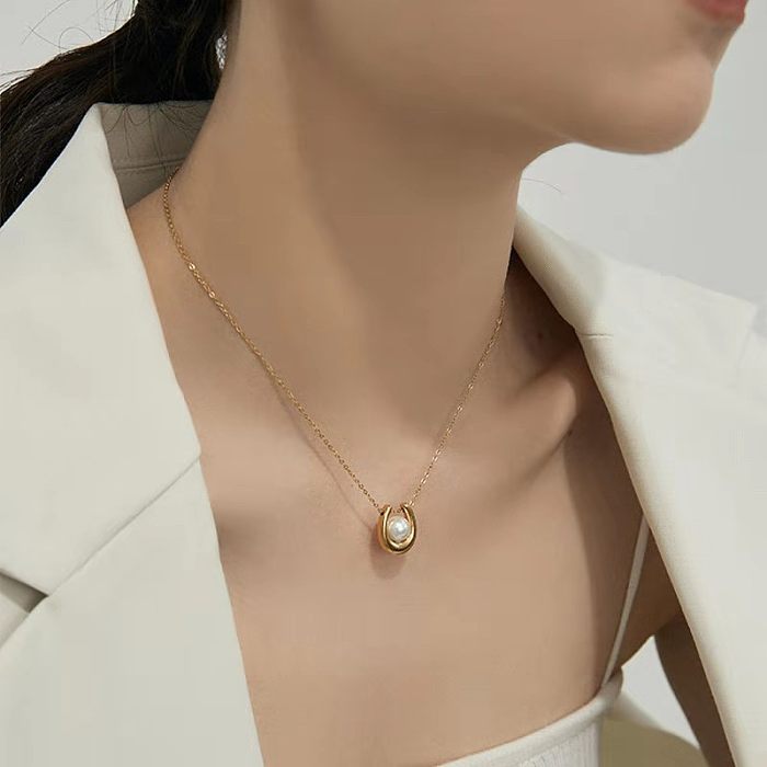Elegant U Shape Stainless Steel Plating Artificial Pearls Pendant Necklace