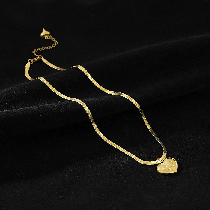 قلادة على شكل قلب بتصميم بسيط من الفولاذ المقاوم للصدأ ومطلية بالذهب عيار 18 قيراط