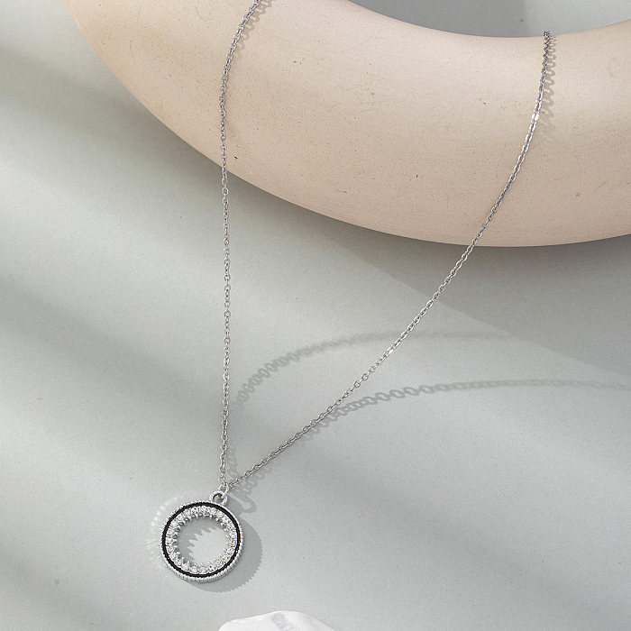 Simple Style Circle Stainless Steel  Silver Plated Glass Pendant Necklace In Bulk