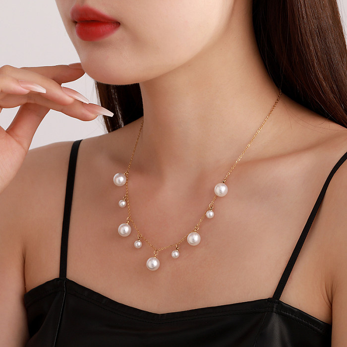 Collier pendentif plaqué or 18 carats avec perles artificielles en acier inoxydable pour dame