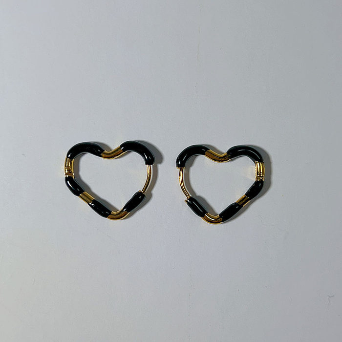 1 paire de boucles d'oreilles plaquées or en acier inoxydable, Style Simple, en forme de cœur