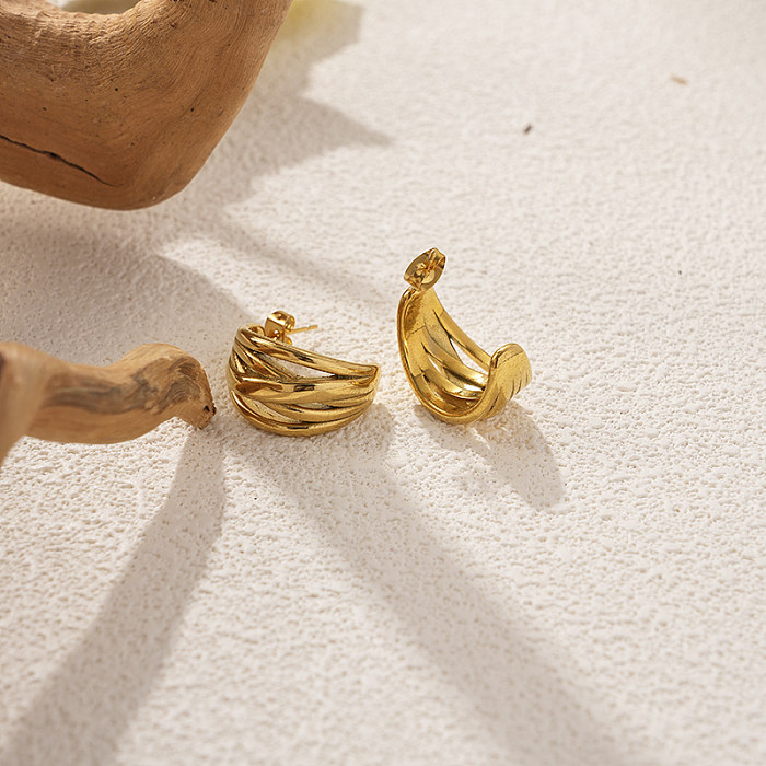 1 Paar lässige Urlaubs-Ohrringe im klassischen C-förmigen Überzug-Inlay aus Edelstahl mit künstlichen Perlen und vergoldeten Ohrringen