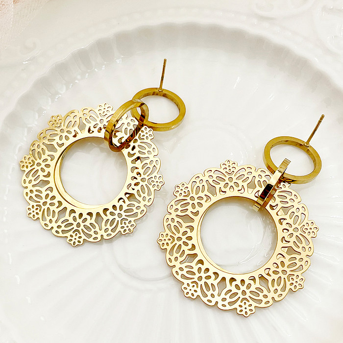 1 Paar Pendler-Ohrringe mit Blumenverzierung, ausgehöhlt, Edelstahl, vergoldet