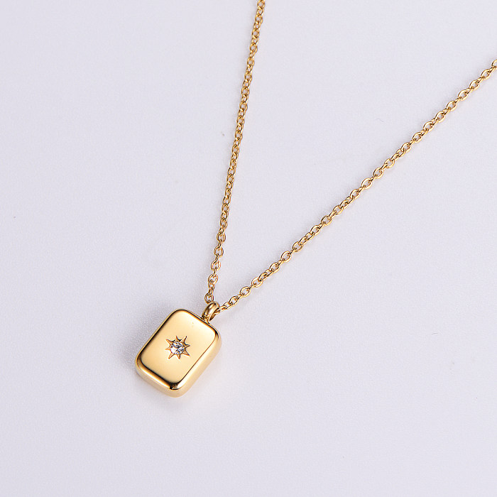 Colar com pingente banhado a ouro 18K, casual, quadrado, formato de coração, aço inoxidável, esmaltado, resina, zircão