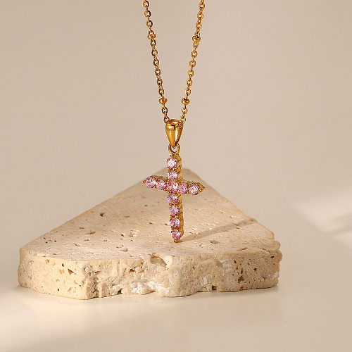 Collier simple avec pendentif croix en acier inoxydable plaqué or 18 carats et zircon rose