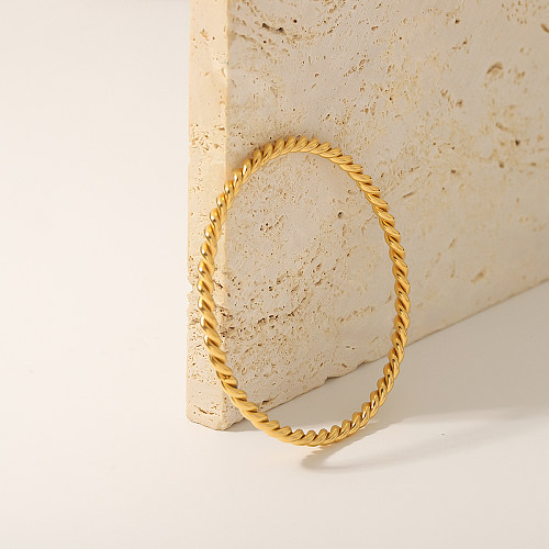 Estilo vintage estilo simples cor sólida listra espiral chapeamento de aço inoxidável pulseira banhada a ouro 18K