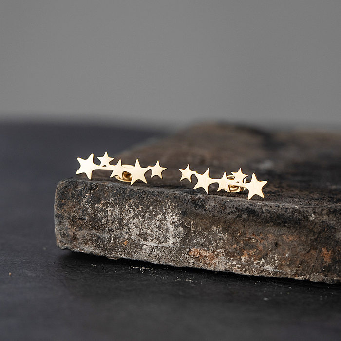 Pendientes triangulares de acero inoxidable con estrella simple al por mayor