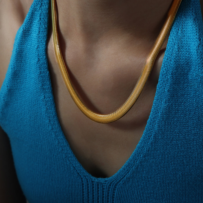 Collar chapado en oro de 18 quilates con revestimiento de acero inoxidable de color sólido de estilo simple hip-hop