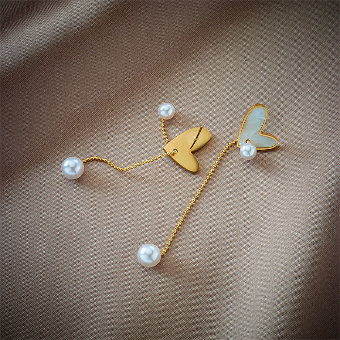 Elegantes pendientes colgantes de concha de perlas artificiales chapados en acero inoxidable con forma de corazón, 1 par