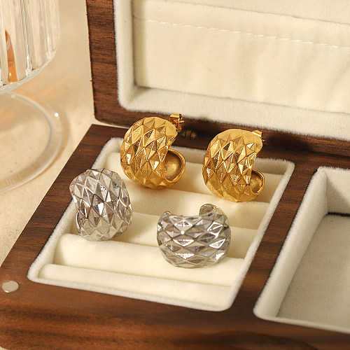 1 par de pendientes chapados en oro de 18 quilates de acero inoxidable pulido Lingge con forma de C estilo Simple estilo IG