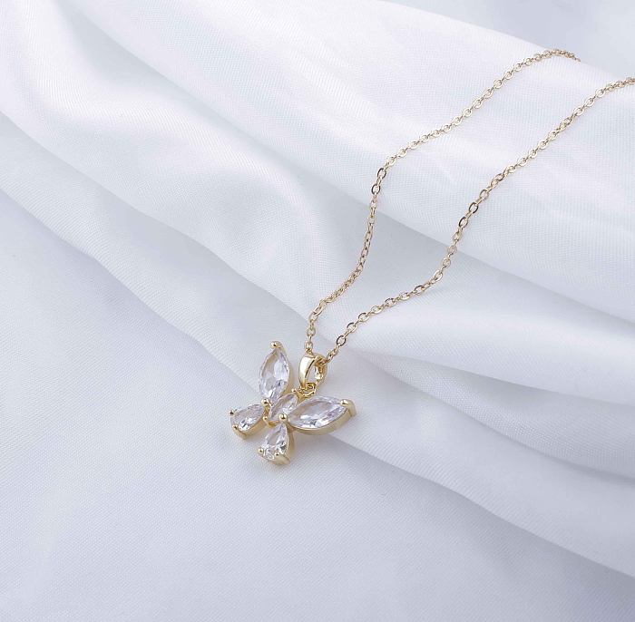Elegante estilo clássico formato de coração chifres de borboleta chapeamento de aço inoxidável incrustação zircão colar banhado a ouro