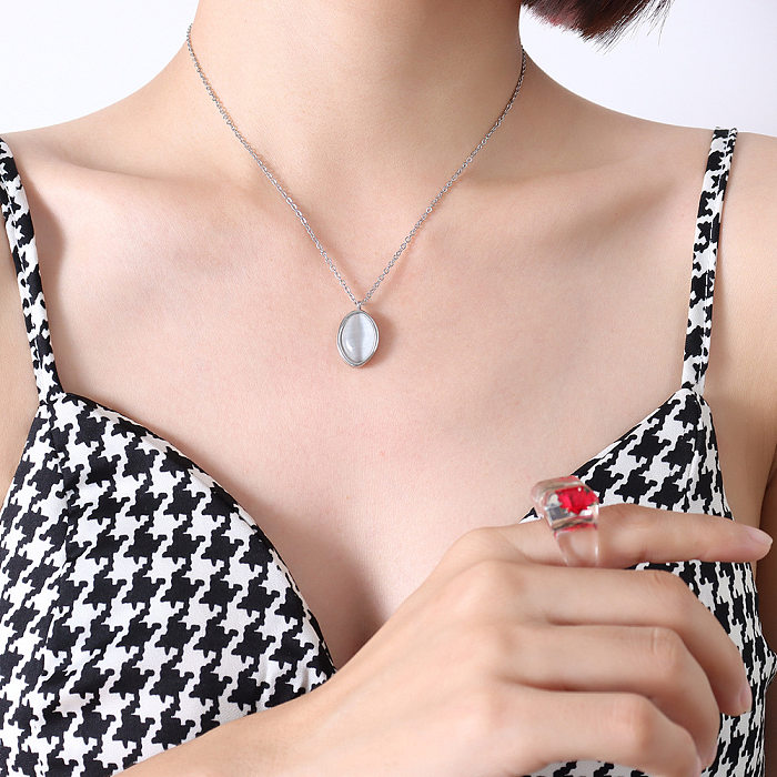 Palace Style Retro Light Luxury Opal Pendant Stainless Steel Necklace