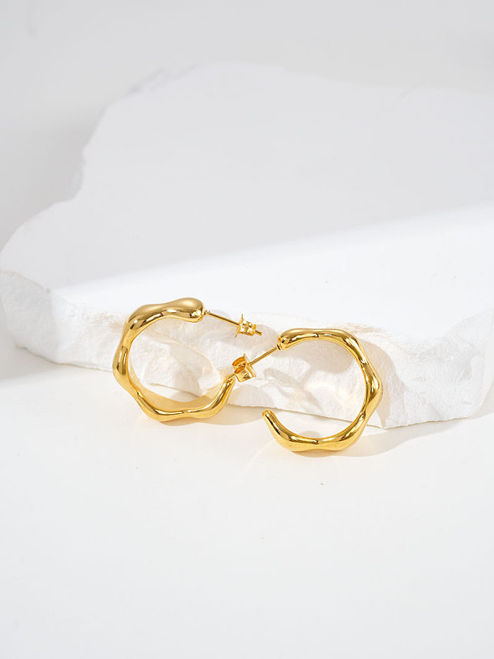 1 Paar moderne, künstlerische Pendler-Ohrringe aus vergoldetem Edelstahl in C-Form