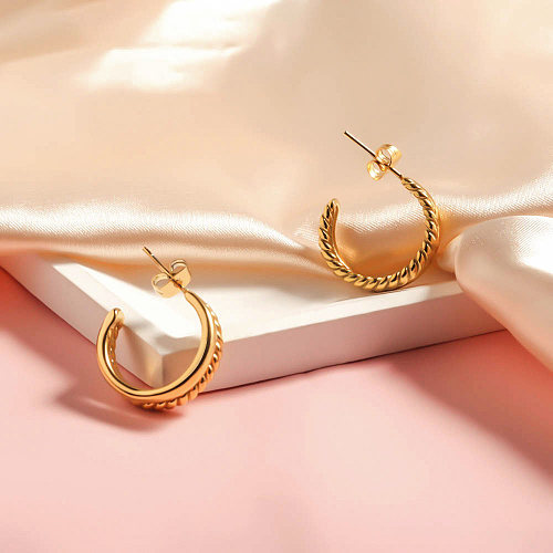 1 Pair Formal Simple Style Classic Style Semicircle Plating Stainless Steel  18K Gold Plated Ear Studs
